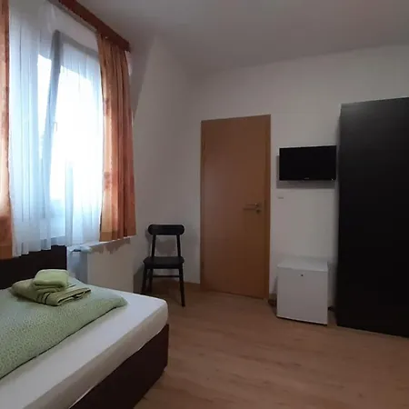 Gaestehaus Zu Herrenwiesen Διαμέρισμα