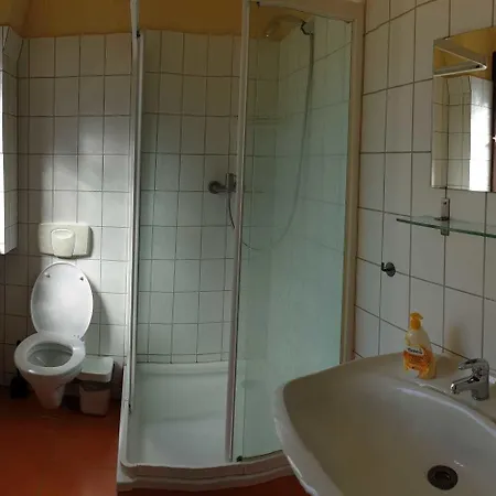 Apartman Gaestehaus Zu Herrenwiesen *